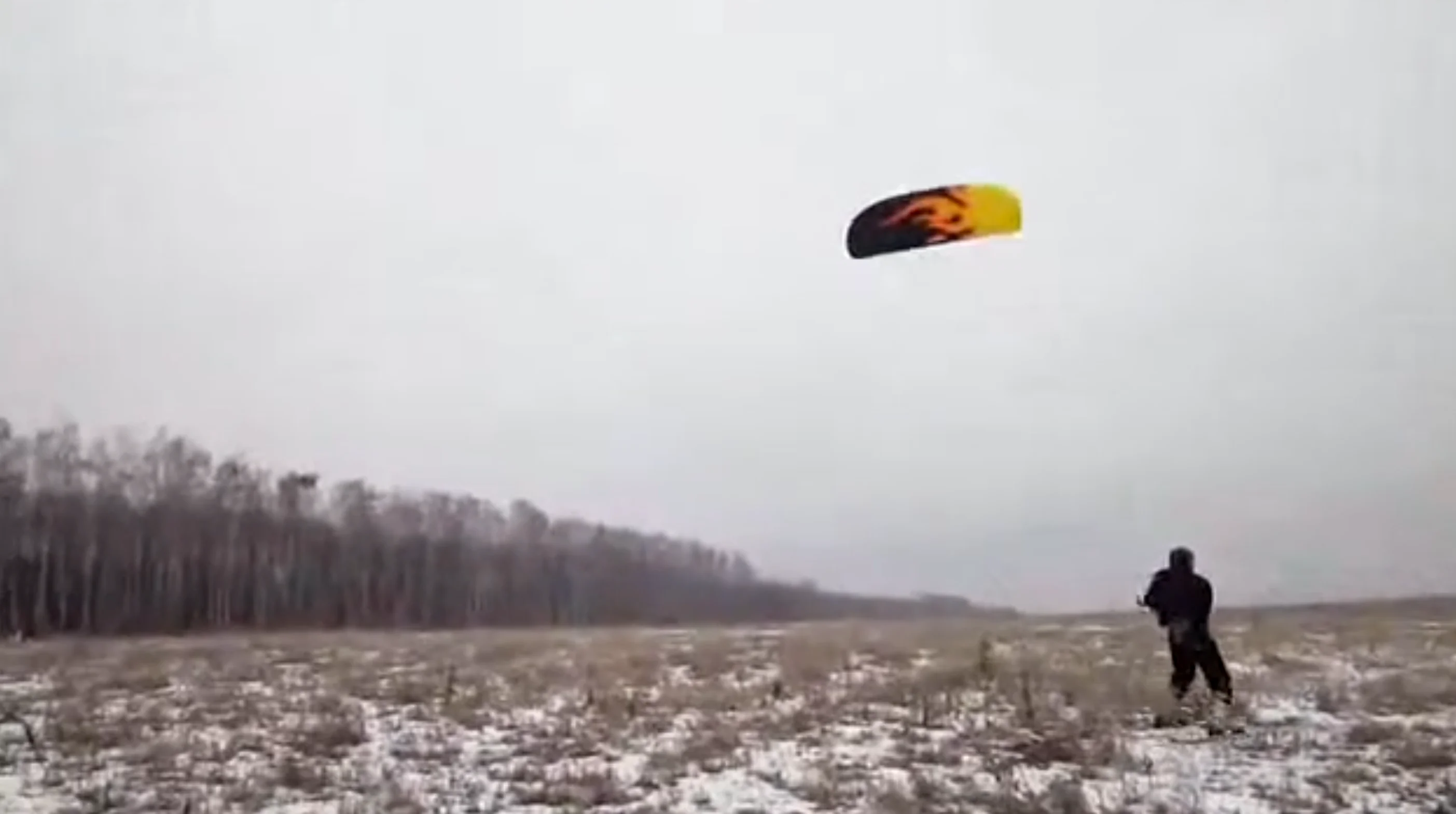 Сноукайтинг в не очень подходящем месте